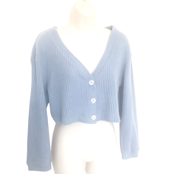 ROMWE Tops - NWT Romwe 3 Button Long Sleeved Waffle Weave Crop Top Stretch Size M